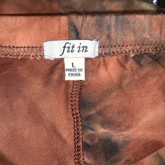 NWT Tie Dye Biker Shorts - Picture 3 of 6